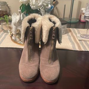 Kate Spade ♠️ wedge bootie good condition!